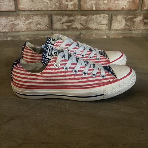 American Flag Converse All Star Chuck Taylors 7 - Picture 2 of 4
